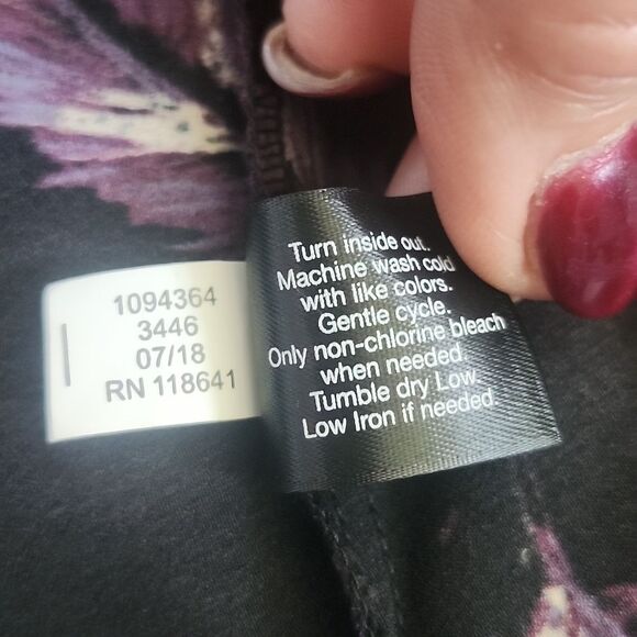 Lane Bryant Feather Corset Blouse, Back Zipper, Black & Purple, Size 18 - Picture 7 of 7